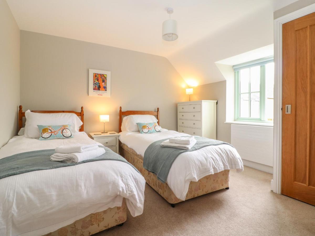 9 Windrush Heights Villa Burford Exterior photo